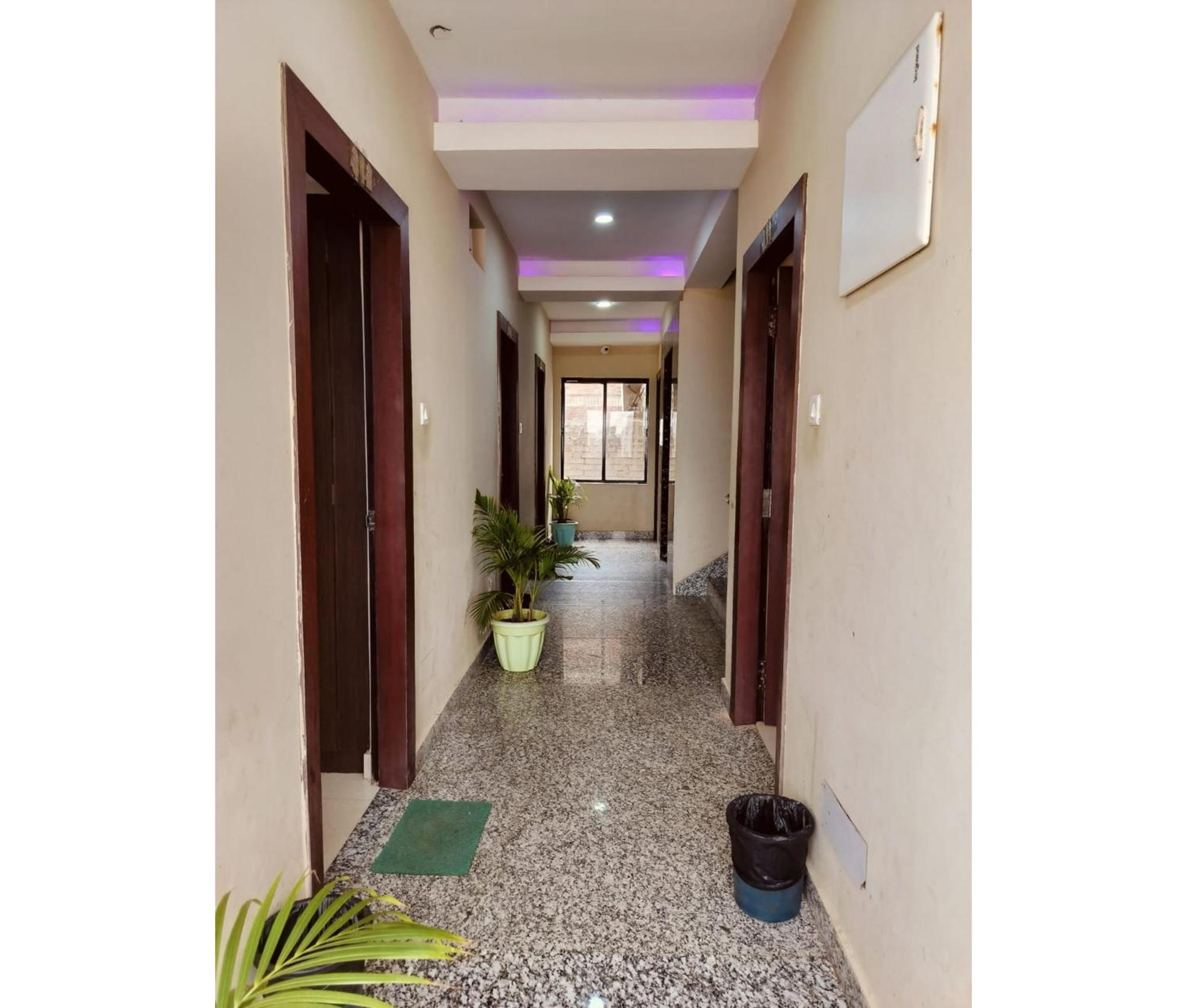 Mor Uk Palace- Lift-facilities-near Sea Selling & Choice Of Travellers Hotel Puri